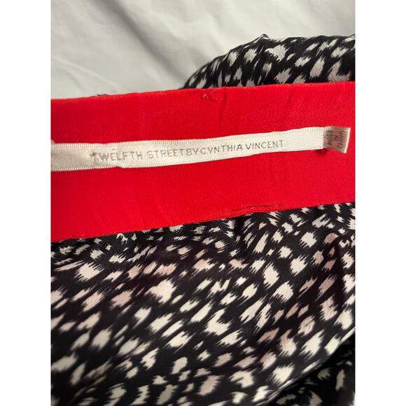 Cynthia Vincent 100% Silk Dress Size M – Scoop Back Print Top Red Waist Beige - Picture 3 of 7